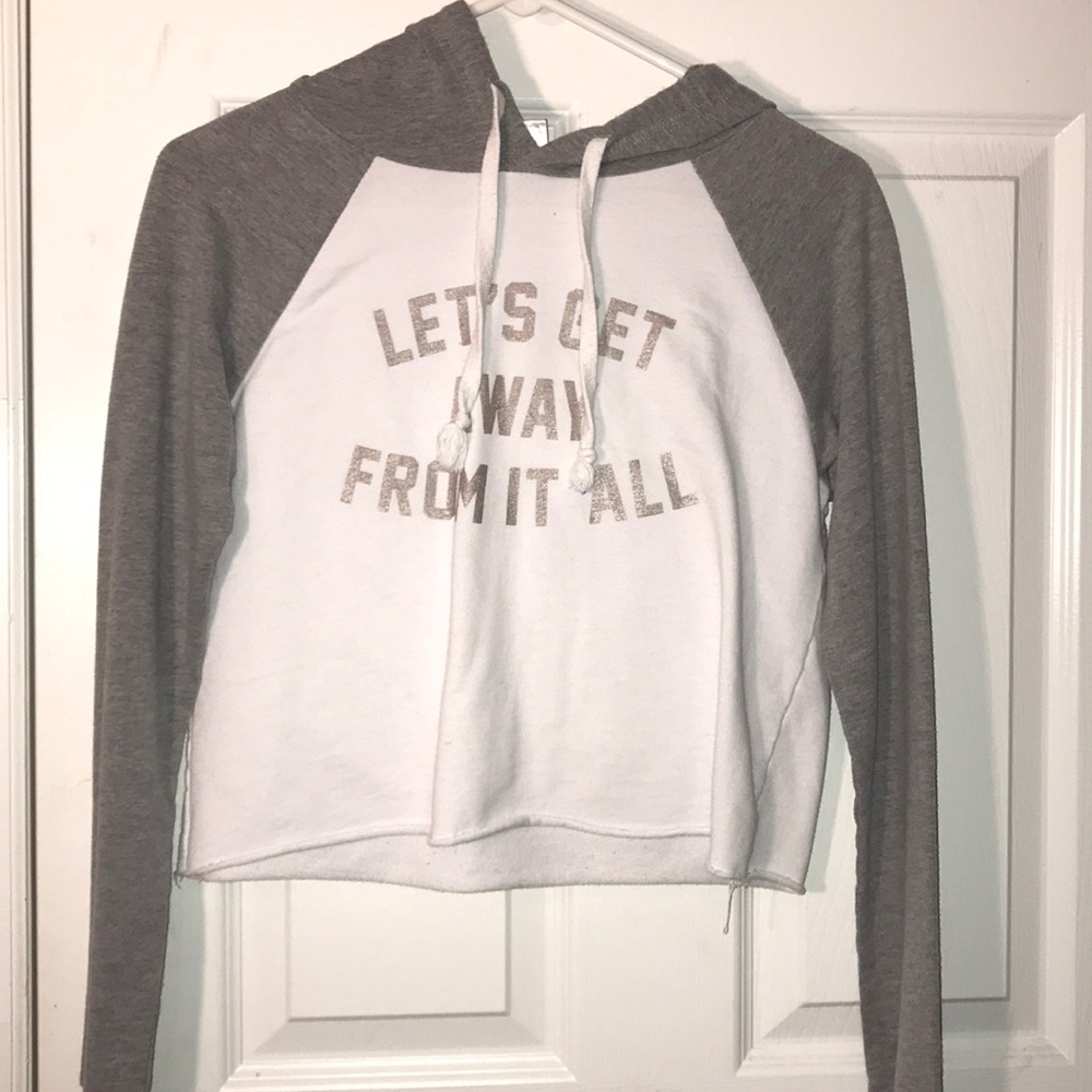 cropped hoodie